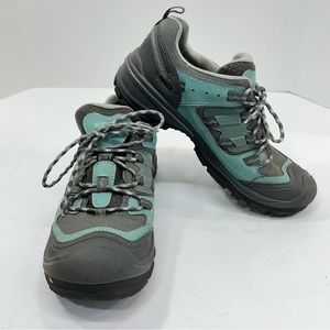 Keen Slayton Hiking Outdoor Shoes Women's Size 11 / Men's Size 9-1/2